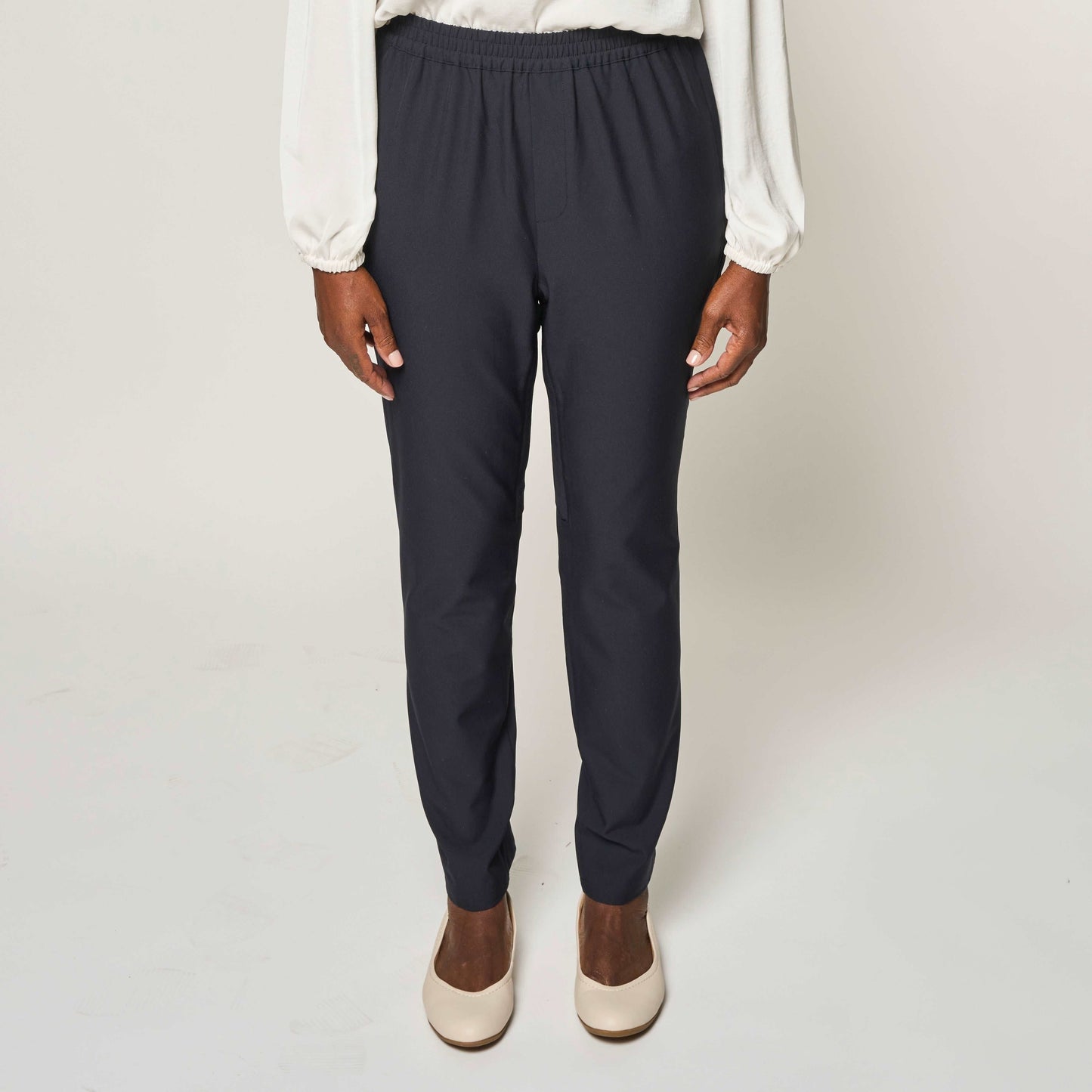 CareZips® Women's Adaptive Pants by Joe & Bella in Black | Front View of Fashionable Women's Adaptive Pants#color_black