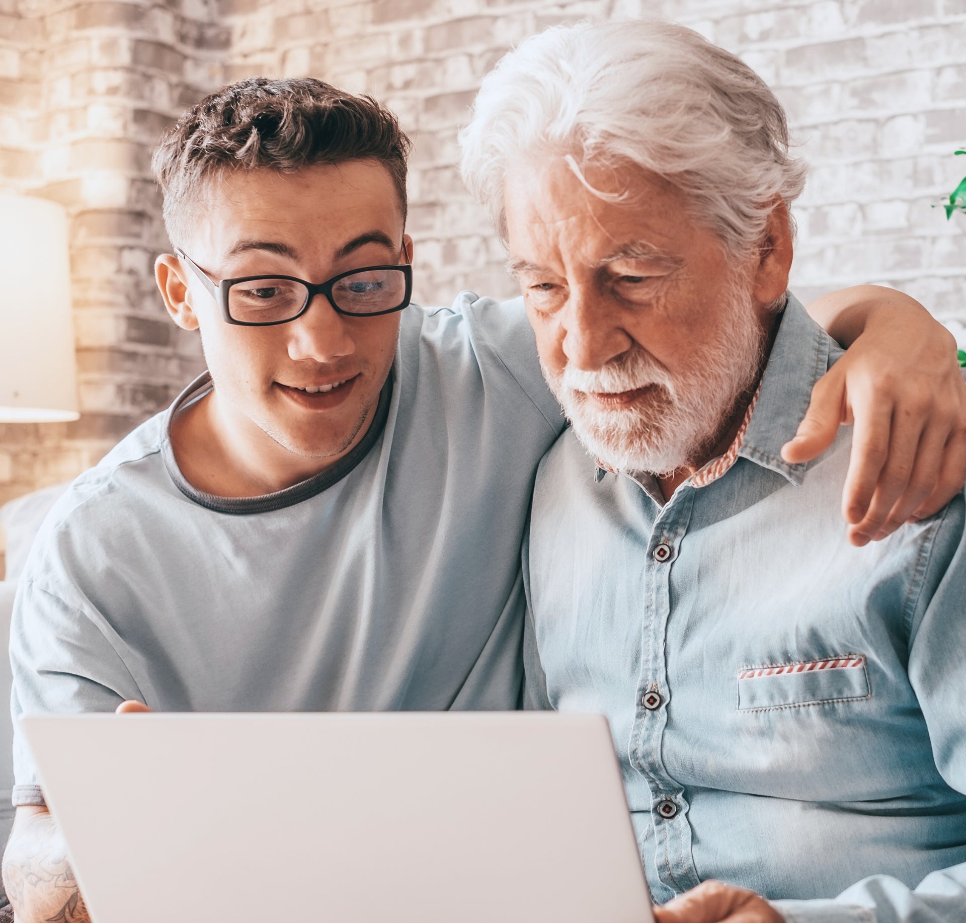 Related Article - 10 Fun Things To Do With Grandparents