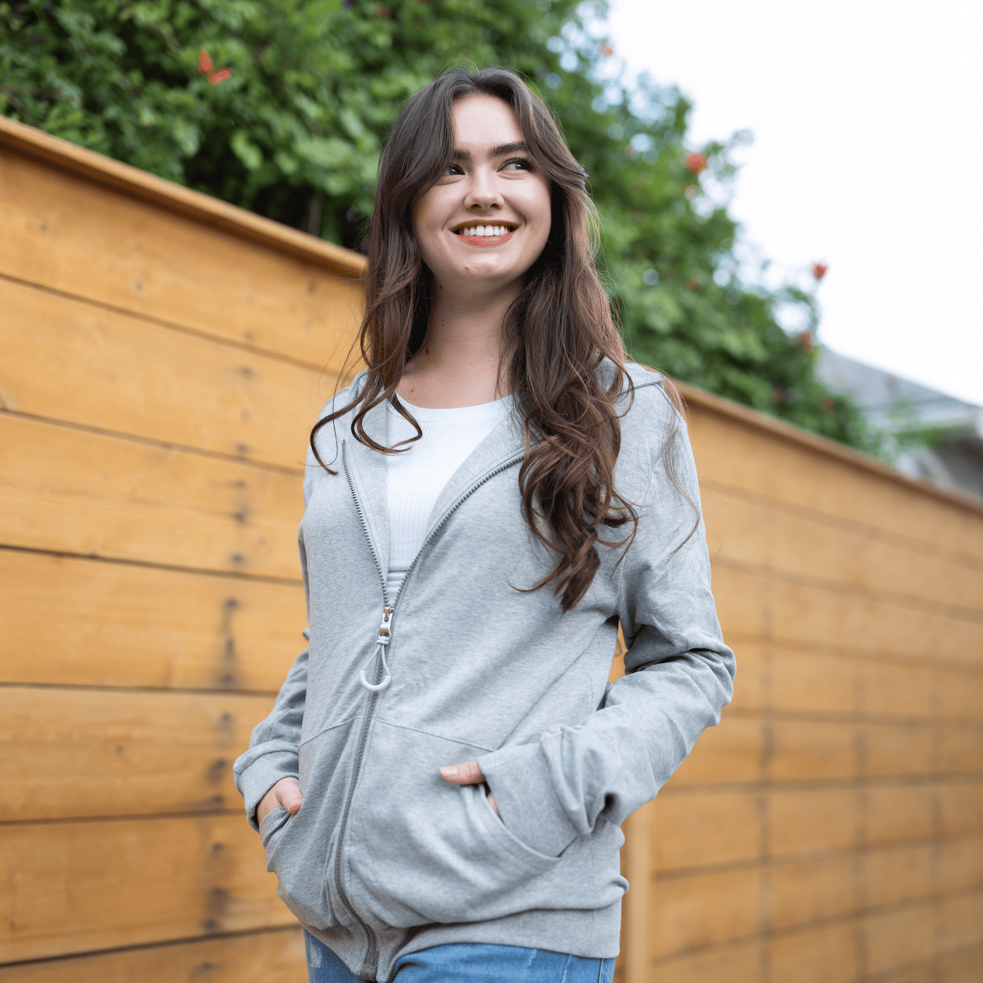 ["Joe & Bella Heathered Grey / S HoodEase™: The Magnetic-Zip-Up Hoodie for Women  ", "Heathered Grey"]