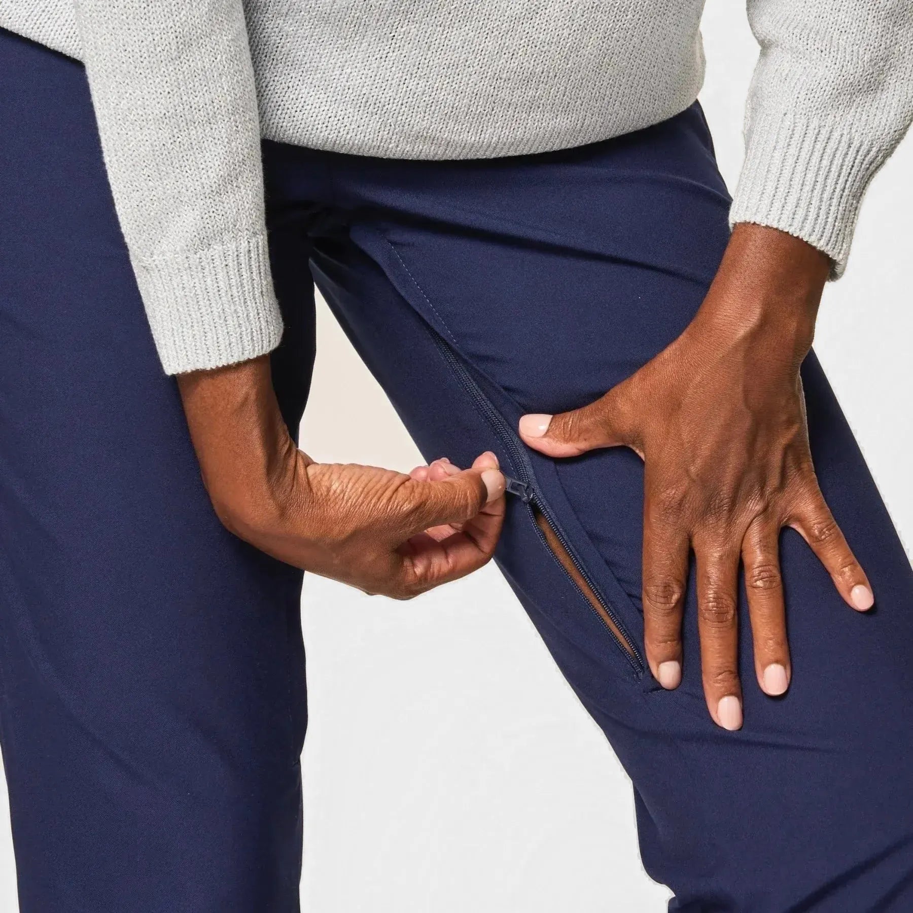 ["Joe & Bella Navy / XS CareZips® Women's Adaptive Pants ", "Navy"]