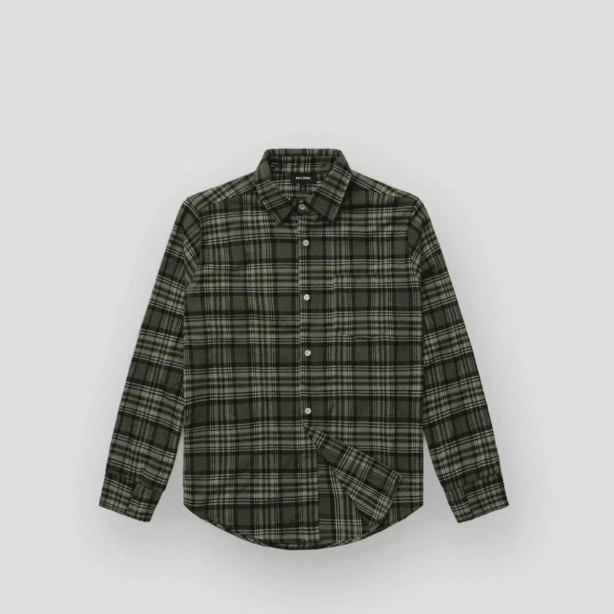 ["Joe & Bella Everyday Magnetic Flannel for Men ", "Green Plaid"]