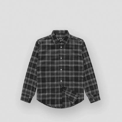 Everyday-Magnetic-Flannel-for-Women- black plaid